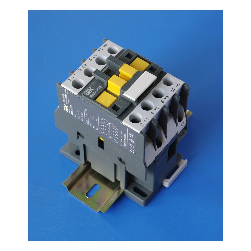 Chint NXC-25 3-Pole 25A AC Magnetic Contactor with 220V Coil
