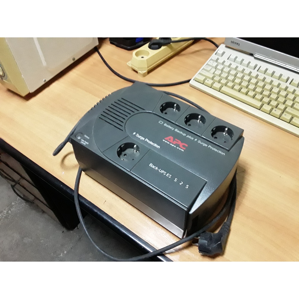 APC Back-UPS 650VA 230V AVR Universal Sockets (BX650LI-MS)