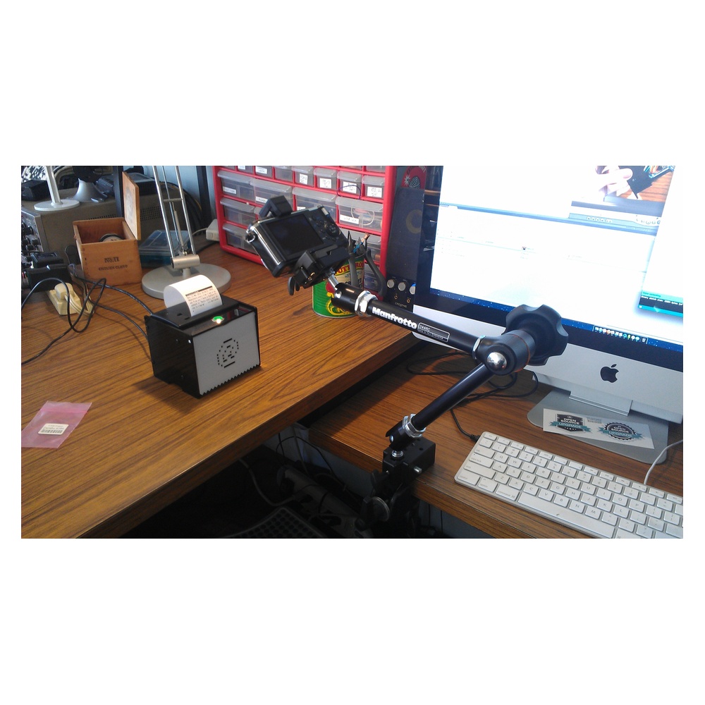 Desk-Mount Key Light with Articulated Clamp Arm (Wi-Fi App)